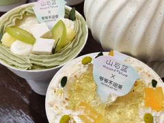 -山与蓝·轻糖鲜果蛋糕(勒泰店)