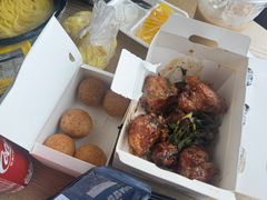 -BHC炸鸡(明洞总店)