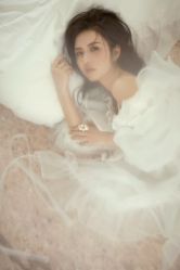 -巴黎时尚婚纱摄影(南汇店)