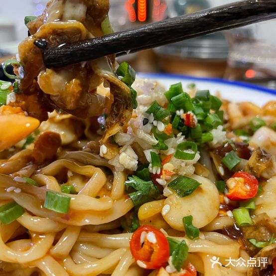 荣威小海鲜(太白路店)