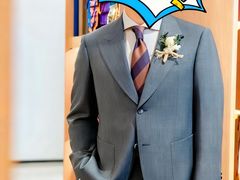 -吴志坚洋服店(贵都邻里中心店)