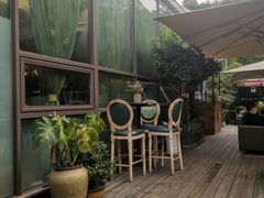 -莉莉家的音乐花园餐吧(航空路店)