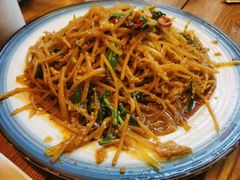 小米土豆丝-闯关东东北农家菜(崂山石老人店)