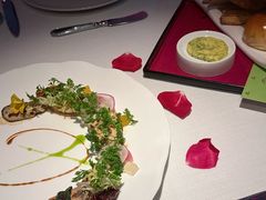 -弦月窗LUNETTE BY AMANDA(复兴路店)