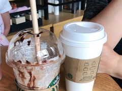 -星巴克臻选(郑州中原万达店)