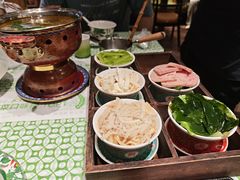 -渔语鱼新川菜Bistro(万象天地店)