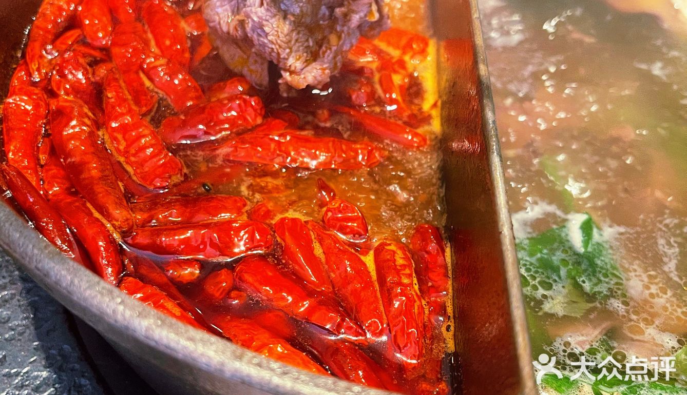 尽膳口福翘脚牛肉火锅