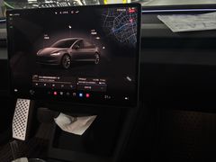 -TESLA 特斯拉(上海太古汇体验店)