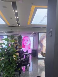 -藤野造型烫染·漂发