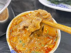 -楼外楼大刀肉传统火锅居(幸福街店)