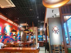 大堂-鑫花溪牛肉米粉(东环大润发店)