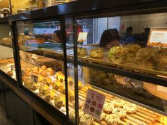 面包甜点陈列柜-BreadTalk面包新语·烘焙蛋糕(海珠丽影广场店)