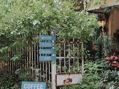 -默迹咖啡馆