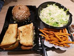 塔塔酱金枪鱼三明治-The Habit Burger Grill 哈比特汉堡(爱琴海店)