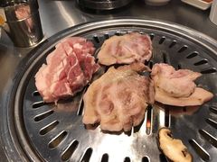 -韩聚屋韩国烤肉餐厅(新北万达店)