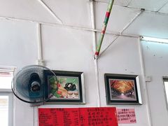 大堂-始兴县农家小院餐馆