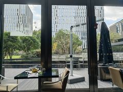 -上海漕河泾万丽酒店