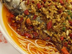 -堂瓦里·33年传统赣菜(第一街区店)