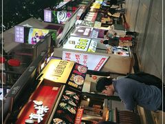 -八一路好吃街(雨田商务大厦店)