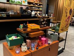 -星巴克臻选(青岛金狮广场店)