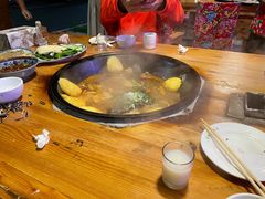 -山妹子铁锅炖