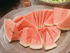 -钱小奴海鲜自助黑金店(杭州滨江龙湖店)