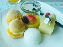 -亚洲国际大酒店·云顶阁旋转自助餐厅
