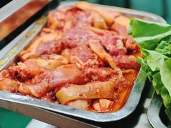 小猪肉-胡四哥特色火盆烧烤(总店)