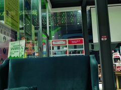 -满江春羽毛球馆