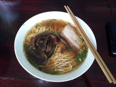 爆鳝焖肉面-美味斋(西北街店)