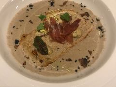 -恰餐厅及酒吧 CHAR Bar & Grill (北京丽都皇冠假日店)