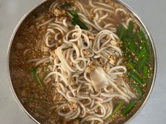 -正宗杨记普洱酸醋米线(总店)