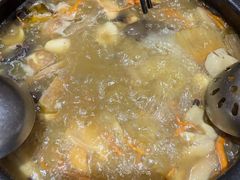 -菌之家·专业纯野生菌火锅·特色炒菌
