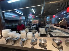 -亿诣蝎府炸酱面羊蝎子火锅(酷车小镇店)