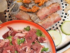 招牌现拌羊肉-陈叉子钢盆烤肉(中原万达店)