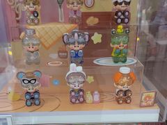 -泡泡玛特POPMART(蓝色港湾店)