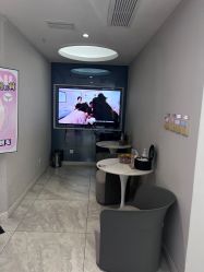 -咪咪专业脱毛连锁机构