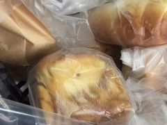 -Dough&Joe团憩(瑞虹天地月亮湾店)