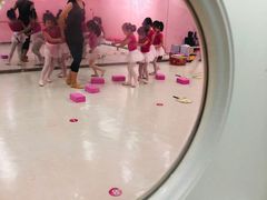 -艺熠舞蹈口才主持表演艺术中心(爱琴海校区)