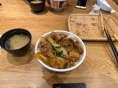 -牛気·越光米牛肉饭(水游城店)