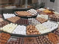 -Laderach 莱德拉(上海环贸iapm店)