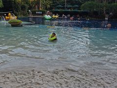 -三亚湾海居铂尔曼度假酒店