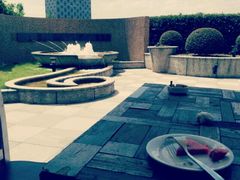 -上海龙之梦万丽酒店