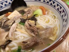 -蒙自源米线大王(信利城市广场店)