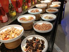 -钱小奴创意自助餐厅·山野黑猪肉畅吃(苏州昆山招商花园城店)
