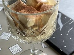 -穹六人间 people 6(岳阳路店)