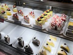 -樱花糕坊(凯德广场店)