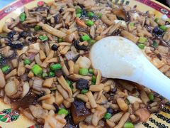 -龙香居海鲜浑锅家常菜·特色驴肉