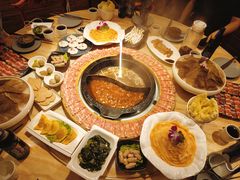 -九牧鱻·渝老鬼重庆火锅(人民路店)