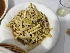 -天乐农家鱼头王(天目湖店)